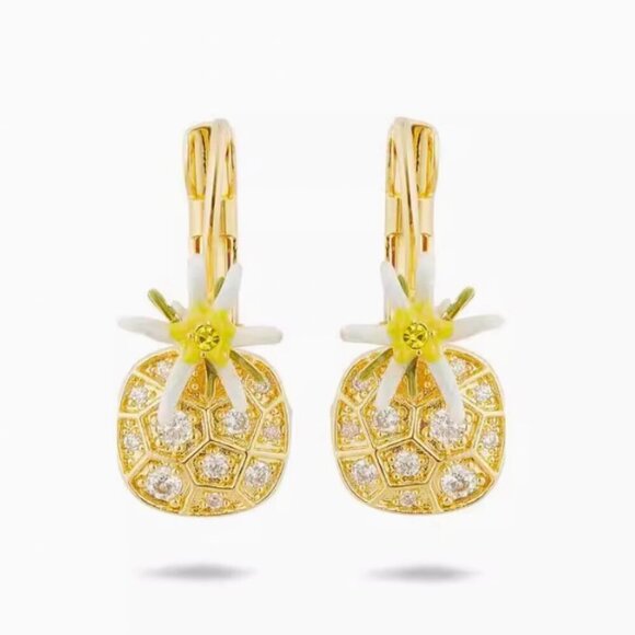 LES NEREIDES edelweiss EARRINGS - Picture 1 of 4